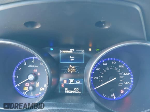 ✅ 2017 Subaru Outback Premium • VIN: 4S4BSAHC3H3328025 • Lot: 43662452. Listed on IAAI with 180,244 mi. Free auction sales archive from the USA and detailed vehicle history report at DreamBid. Image 7.