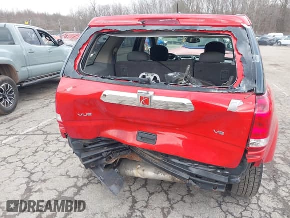 ✅ 2006 Saturn VUE • VIN: 5GZCZ53496S818286 • Lot: 41887405. Wystawiony na IAAI z przebiegiem 219 872 mil. Bezpłatny archiwum sprzedaży aukcyjnych z USA i szczegółowy raport historii pojazdu na DreamBid. Zdjęcie 17.