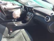 ✅ 2020 Mercedes-Benz C 43 AMG • VIN: 55SWF6EB3LU331939 • Lot: 42684811. Wystawiony na IAAI z przebiegiem 90 875 mil. Bezpłatny archiwum sprzedaży aukcyjnych z USA i szczegółowy raport historii pojazdu na DreamBid. Zdjęcie 5.