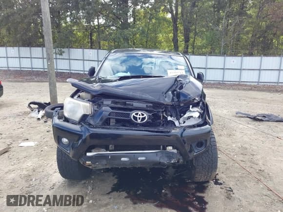 ✅ 2013 Toyota Tacoma • VIN: 5TFLU4EN3DX062454 • Лот: 43395713. Опубликован ранее на IAAI с пробегом 222 945 миль. Бесплатный доступ к архиву аукционных продаж из США и подробный отчёт об истории автомобиля на DreamBid. Изображение 6.