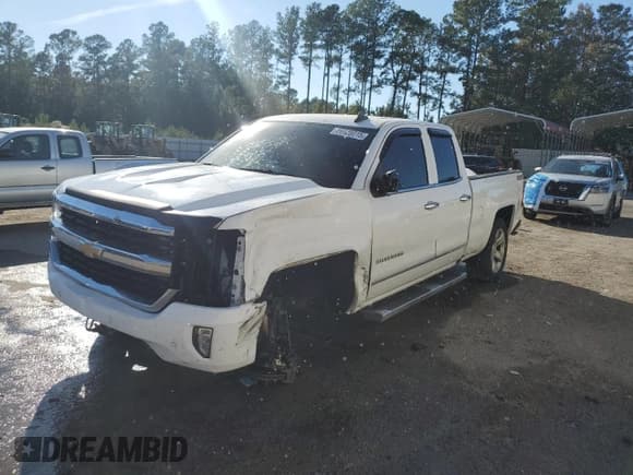 ✅ 2018 Chevrolet Silverado 1500 LTZ • VIN: 1GCVKSEC8JZ323367 • Lot: 86620815. Wystawiony na Copart z przebiegiem 104 351 mil. Bezpłatny archiwum sprzedaży aukcyjnych z USA i szczegółowy raport historii pojazdu na DreamBid. Zdjęcie 1.