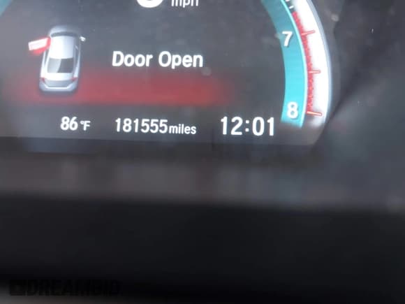 ✅ 2018 Honda Civic EX • VIN: 2HGFC2F79JH593941 • Лот: 43185557. Опубликован ранее на IAAI с пробегом 181 555 миль. Бесплатный доступ к архиву аукционных продаж из США и подробный отчёт об истории автомобиля на DreamBid. Изображение 15.