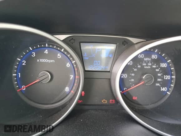 2015 Hyundai Tucson SE with VIN KM8JU3AG1FU103978, listed as a Copart auction lot 51158383 with 122,084 mi miles and . Bid and sale history available at DreamBid. Image 9.