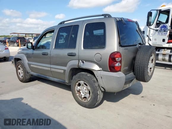 ✅ 2007 Jeep Liberty Sport • VIN: 1J4GK48KX7W605506 • Lot: 81294195. Listed on Copart with Not provided. Free auction sales archive from the USA and detailed vehicle history report at DreamBid. Image 2.