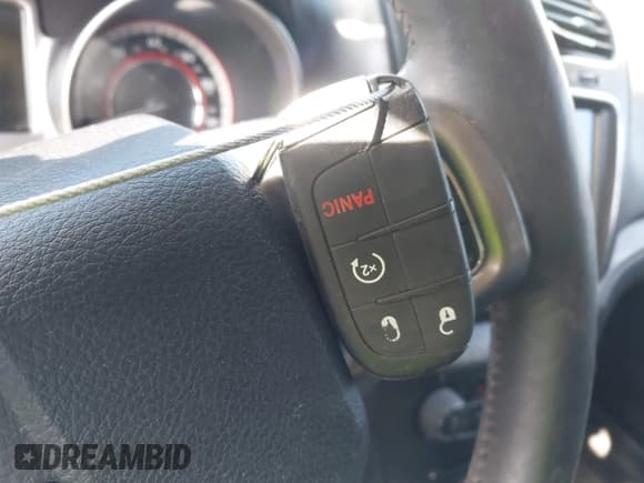 ✅ 2016 Dodge Journey Crossroad Plus • VIN: 3C4PDDGG1GT161080 • Lot: 43116402. Listed on IAAI with 87,671 mi. Free auction sales archive from the USA and detailed vehicle history report at DreamBid. Image 11.