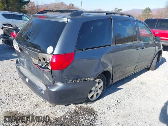 ✅ 2009 Toyota Sienna CE • VIN: 5TDZK23C89S269683 • Lot: 43575971. Listed on IAAI with 337,172 mi. Free auction sales archive from the USA and detailed vehicle history report at DreamBid. Image 6.