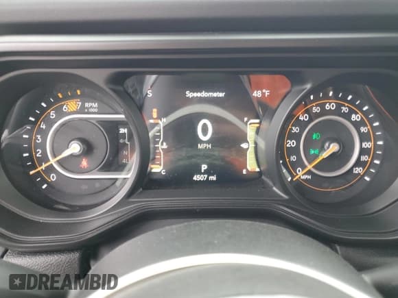 ✅ 2025 Jeep Wrangler Sahara • VIN: 1C4PJXENXSW645344 • Лот: 90855995. Опубликован ранее на Copart с пробегом 4 507 миль. Бесплатный доступ к архиву аукционных продаж из США и подробный отчёт об истории автомобиля на DreamBid. Изображение 9.