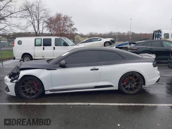 ✅ 2018 Audi RS 5 • VIN: WUAPWAF5XJA905043 • Lot: 41978868. Listed on IAAI with 60,838 mi. Free auction sales archive from the USA and detailed vehicle history report at DreamBid. Image 14.