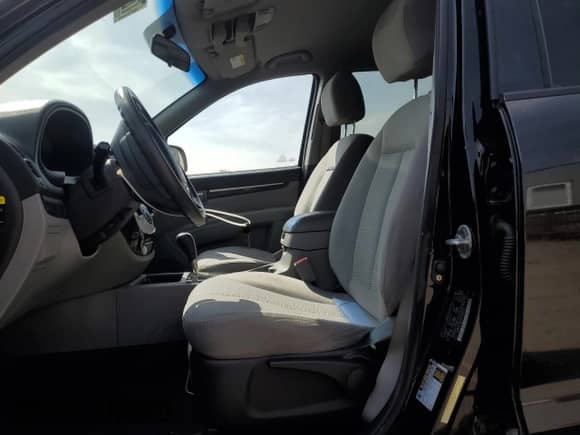 2009 Hyundai Santa Fe GLS с VIN 5NMSG13D09H238999, выставлен на аукционе Copart как лот 72043014 с пробегом 143 208 миль миль и Списание • Salvage title. История ставок и продаж доступна на DreamBid. Изображение 7.