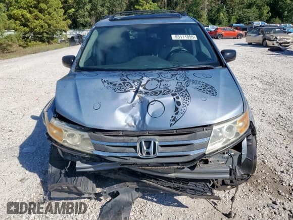 ✅ 2011 Honda Odyssey Touring • VIN: 5FNRL5H93BB055268 • Lot: 85111095. Listed on Copart with 178,631 mi. Free auction sales archive from the USA and detailed vehicle history report at DreamBid. Image 5.