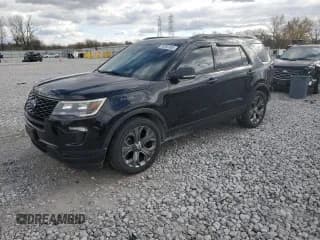 ✅ 2018 Ford Explorer Sport • VIN: 1FM5K8GT7JGC35966 • Lot: 90302585. Wystawiony na Copart z przebiegiem 60 946 mil. Bezpłatny archiwum sprzedaży aukcyjnych z USA i szczegółowy raport historii pojazdu na DreamBid. Zdjęcie 1.