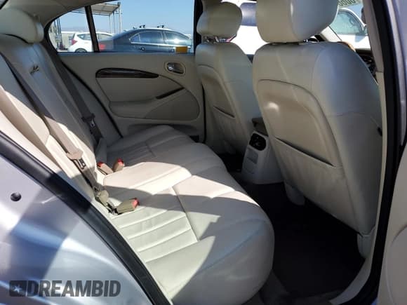 ✅ 2003 Jaguar S-Type • VIN: SAJEA01T33FM59487 • Лот: 80666965. Опубликован ранее на Copart с пробегом 59 700 миль. Бесплатный доступ к архиву аукционных продаж из США и подробный отчёт об истории автомобиля на DreamBid. Изображение 10.