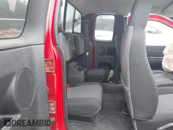 ✅ 2011 Chevrolet Colorado 2LT • VIN: 1GCJSDFE6B8106174 • Лот: 42931495. Опубликован ранее на IAAI с пробегом 118 957 миль. Бесплатный доступ к архиву аукционных продаж из США и подробный отчёт об истории автомобиля на DreamBid. Изображение 8.