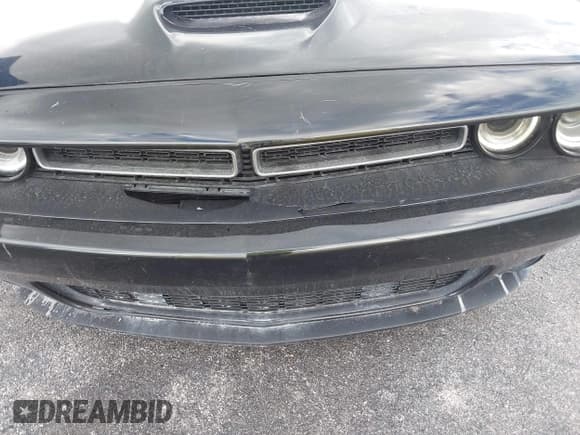 ✅ 2015 Dodge Challenger SXT Plus • VIN: 2C3CDZBG3FH895668 • Лот: 43347502. Опубликован ранее на IAAI с пробегом 100 318 миль. Бесплатный доступ к архиву аукционных продаж из США и подробный отчёт об истории автомобиля на DreamBid. Изображение 18.