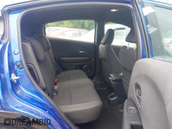 ✅ 2019 Honda HR-V Sport • VIN: 3CZRU6H14KG701144 • Lot: 42335573. Listed on IAAI with 37,269 mi. Free auction sales archive from the USA and detailed vehicle history report at DreamBid. Image 8.