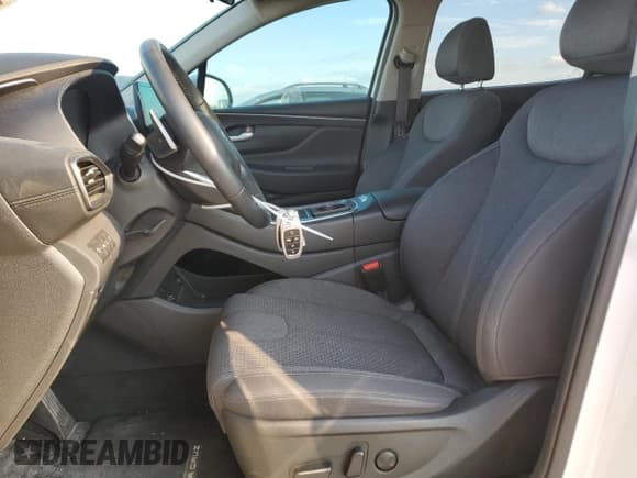 ✅ 2023 Hyundai Santa Fe SEL • VIN: 5NMS24AJ5PH607443 • Lot: 63231654. Wystawiony na Copart z przebiegiem 11 320 mil. Bezpłatny archiwum sprzedaży aukcyjnych z USA i szczegółowy raport historii pojazdu na DreamBid. Zdjęcie 7.