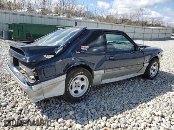 ✅ 1988 Ford Mustang GT • VIN: 1FABP42E7JF254412 • Lot: 52524325. Listed on Copart with 77,731 mi. Free auction sales archive from the USA and detailed vehicle history report at DreamBid. Image 3.