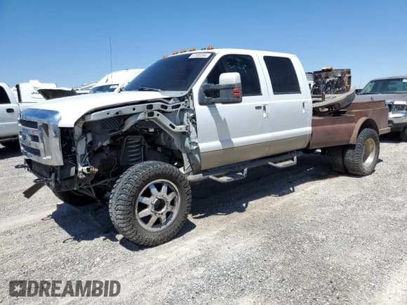 ✅ 2010 Ford F-350 XL • VIN: 1FTWW3DR4AEA53081 • Lot: 67385594. Wystawiony na Copart z przebiegiem 190 666 mil. Bezpłatny archiwum sprzedaży aukcyjnych z USA i szczegółowy raport historii pojazdu na DreamBid. Zdjęcie 1.