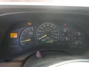 ✅ 2000 Chevrolet Silverado 1500 LS • VIN: 2GCEK19T0Y1249899 • Lot: 87451715. Wystawiony na Copart z przebiegiem 218 408 mil. Bezpłatny archiwum sprzedaży aukcyjnych z USA i szczegółowy raport historii pojazdu na DreamBid. Zdjęcie 9.