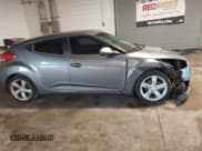 ✅ 2013 Hyundai Veloster w/Gray Int • VIN: KMHTC6AD4DU117924 • Lot: 41339465. Wystawiony na IAAI z przebiegiem 156 004 mil. Bezpłatny archiwum sprzedaży aukcyjnych z USA i szczegółowy raport historii pojazdu na DreamBid. Zdjęcie 14.