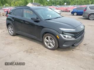✅ 2023 Hyundai Kona SEL • VIN: KM8K3CAB2PU949632 • Лот: 42381272. Опубликован ранее на IAAI с пробегом 30 786 миль. Бесплатный доступ к архиву аукционных продаж из США и подробный отчёт об истории автомобиля на DreamBid. Изображение 1.