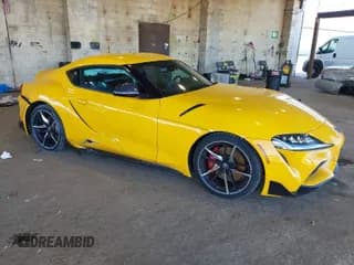 ✅ 2021 Toyota Supra 3.0 • VIN: WZ1DB0C03MW042951 • Лот: 41900583. Опубликован ранее на IAAI с пробегом 16 695 миль. Бесплатный доступ к архиву аукционных продаж из США и подробный отчёт об истории автомобиля на DreamBid. Изображение 1.