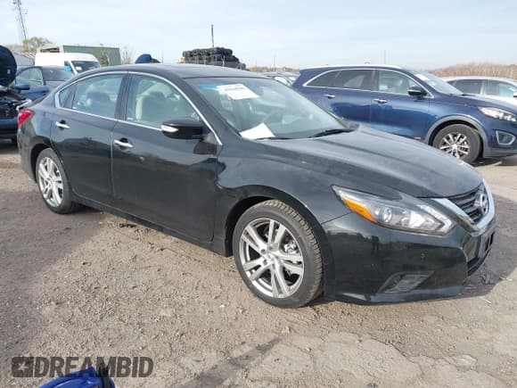 ✅ 2017 Nissan Altima SL • VIN: 1N4BL3AP2HC136689 • Лот: 43644556. Опубликован ранее на IAAI с пробегом 38 009 миль. Бесплатный доступ к архиву аукционных продаж из США и подробный отчёт об истории автомобиля на DreamBid. Изображение 1.