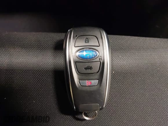 ✅ 2022 Subaru WRX Premium • VIN: JF1VBAF60N9018007 • Lot: 43821508. Wystawiony na IAAI z przebiegiem 76 948 mil. Bezpłatny archiwum sprzedaży aukcyjnych z USA i szczegółowy raport historii pojazdu na DreamBid. Zdjęcie 11.