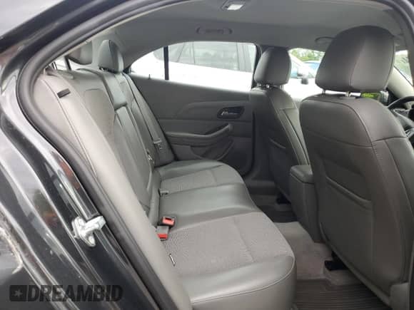 2015 Chevrolet Malibu LT z VIN 1G11C5SL0FF216011, wystawiony jako Copart lot #54896904 z przebiegiem 132 956 mil mil oraz Szkoda całkowita • Salvage title. Historia ofert i sprzedaży dostępna na DreamBid. Obrazek 10.