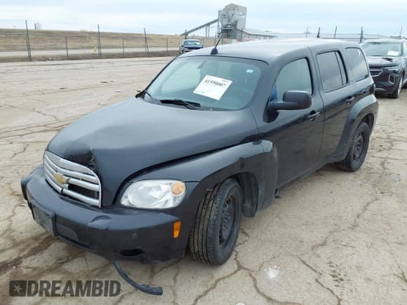✅ 2011 Chevrolet HHR LS • VIN: 3GNBAAFW1BS560779 • Lot: 41590007. Listed on IAAI with 209,181 mi. Free auction sales archive from the USA and detailed vehicle history report at DreamBid. Image 2.
