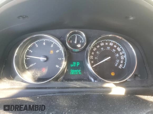 ✅ 2013 Chevrolet Captiva Sport LS • VIN: 3GNFL2EK8DS515115 • Lot: 46907805. Wystawiony na Copart z przebiegiem 130 110 mil. Bezpłatny archiwum sprzedaży aukcyjnych z USA i szczegółowy raport historii pojazdu na DreamBid. Zdjęcie 9.