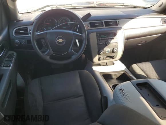 ✅ 2012 Chevrolet Tahoe Commercial • VIN: 1GNLC2E04CR253399 • Lot: 84207025. Listed on Copart with 188,189 mi. Free auction sales archive from the USA and detailed vehicle history report at DreamBid. Image 8.