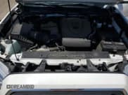 ✅ 2023 Toyota Tacoma SR5 • VIN: 3TMBZ5DN9PM039677 • Lot: 71662705. Wystawiony na Copart z przebiegiem 87 752 mil. Bezpłatny archiwum sprzedaży aukcyjnych z USA i szczegółowy raport historii pojazdu na DreamBid. Zdjęcie 11.