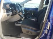 ✅ 2019 Chrysler Pacifica Touring Plus • VIN: 2C4RC1FG9KR639687 • Lot: 90777445. Listed on Copart with 74,111 mi. Free auction sales archive from the USA and detailed vehicle history report at DreamBid. Image 7.