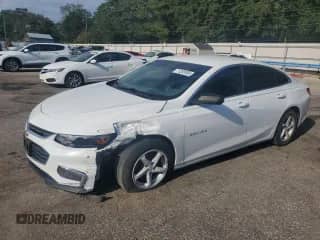 2016 Chevrolet Malibu LS z VIN 1G1ZC5ST4GF212211, wystawiony jako Copart lot #71285955 z przebiegiem 139 368 mil mil oraz Szkoda całkowita • Salvage title. Historia ofert i sprzedaży dostępna na DreamBid. Obrazek 1.