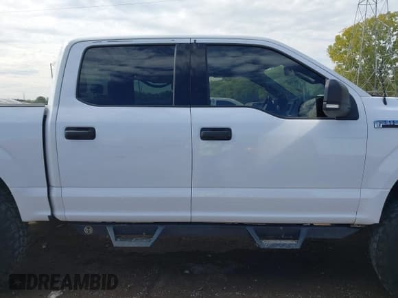 ✅ 2016 Ford F-150 Lariat • VIN: 1FTEW1EF4GFC59198 • Lot: 43432165. Listed on IAAI with 100,061 mi. Free auction sales archive from the USA and detailed vehicle history report at DreamBid. Image 13.