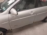 ✅ 2006 Hyundai Accent GLS • VIN: KMHCN46C06U004764 • Лот: 41793192. Опубликован ранее на IAAI с пробегом 182 841 миль. Бесплатный доступ к архиву аукционных продаж из США и подробный отчёт об истории автомобиля на DreamBid. Изображение 6.