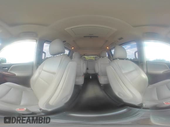 ✅ 2015 Toyota Sienna Limited • VIN: 5TDDK3DC5FS127866 • Lot: 71117475. Listed on Copart with 119,211 mi. Free auction sales archive from the USA and detailed vehicle history report at DreamBid. Image 15.