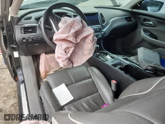 ✅ 2019 Chevrolet Impala Premier • VIN: 1G1105S39KU104161 • Лот: 84436415. Опубликован ранее на Copart с пробегом Не указан. Бесплатный доступ к архиву аукционных продаж из США и подробный отчёт об истории автомобиля на DreamBid. Изображение 8.