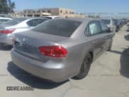 ✅ 2014 Volkswagen Passat S • VIN: 1VWAT7A33EC066543 • Lot: 41623266. Listed on IAAI with Not provided. Free auction sales archive from the USA and detailed vehicle history report at DreamBid. Image 4.