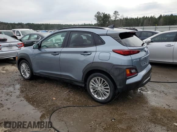 ✅ 2018 Hyundai Kona SEL • VIN: KM8K22AA3JU162426 • Лот: 36882554. Опубликован ранее на Copart с пробегом 43 080 миль. Бесплатный доступ к архиву аукционных продаж из США и подробный отчёт об истории автомобиля на DreamBid. Изображение 2.