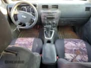 ✅ 2009 Hummer H3 H3T Luxury • VIN: 5GNEN13E698128049 • Lot: 70453514. Listed on Copart with 154,567 mi. Free auction sales archive from the USA and detailed vehicle history report at DreamBid. Image 8.