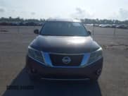 ✅ 2015 Nissan Pathfinder S • VIN: 5N1AR2MN7FC671003 • Lot: 42447755. Listed on IAAI with 289,537 mi. Free auction sales archive from the USA and detailed vehicle history report at DreamBid. Image 12.