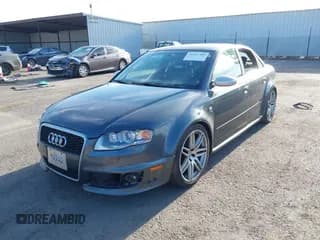 ✅ 2007 Audi RS 4 • VIN: WUARU98E67N903933 • Lot: 42417489. Wystawiony na IAAI z przebiegiem 129 808 mil. Bezpłatny archiwum sprzedaży aukcyjnych z USA i szczegółowy raport historii pojazdu na DreamBid. Zdjęcie 2.