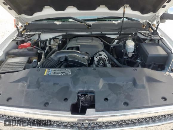 ✅ 2010 Chevrolet Silverado 1500 • VIN: 3GCRKSE29AG255198 • Лот: 64492525. Опубликован ранее на Copart с пробегом 72 339 миль. Бесплатный доступ к архиву аукционных продаж из США и подробный отчёт об истории автомобиля на DreamBid. Изображение 11.