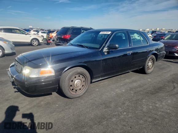 ✅ 2007 Ford Police Interceptor • VIN: 2FAFP71W07X138219 • Лот: 92357565. Опубликован ранее на Copart с пробегом 132 073 миль. Бесплатный доступ к архиву аукционных продаж из США и подробный отчёт об истории автомобиля на DreamBid. Изображение 1.