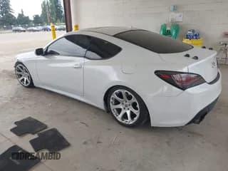 ✅ 2013 Hyundai Genesis Coupe 2.0T • VIN: KMHHT6KD7DU106534 • Lot: 43088394. Wystawiony na IAAI z przebiegiem 126 649 mil. Bezpłatny archiwum sprzedaży aukcyjnych z USA i szczegółowy raport historii pojazdu na DreamBid. Zdjęcie 3.