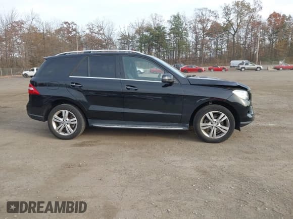 ✅ 2014 Mercedes-Benz M 350 • VIN: 4JGDA5HB3EA388310 • Lot: 43656925. Listed on IAAI with 161,045 mi. Free auction sales archive from the USA and detailed vehicle history report at DreamBid. Image 13.