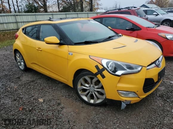 ✅ 2013 Hyundai Veloster w/Gray Int • VIN: KMHTC6AD4DU151247 • Lot: 77999554. Wystawiony na Copart z przebiegiem 169 409 mil. Bezpłatny archiwum sprzedaży aukcyjnych z USA i szczegółowy raport historii pojazdu na DreamBid. Zdjęcie 4.