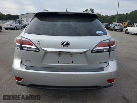 ✅ 2014 Lexus RX 450h • VIN: JTJBC1BAXE2068004 • Lot: 70298815. Wystawiony na Copart z przebiegiem 257 677 mil. Bezpłatny archiwum sprzedaży aukcyjnych z USA i szczegółowy raport historii pojazdu na DreamBid. Zdjęcie 6.
